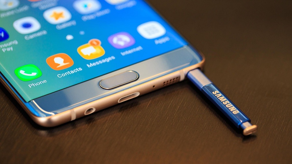 هاتف Galaxy Note 7 يحصل علي شهادة هيئة الإتصالات الفيدرالية تمهيداً لإعادة اطلاقه في الاسواق